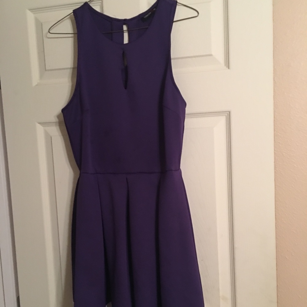 Keyhole Sleeveless Fit and Flare Flowy Dress